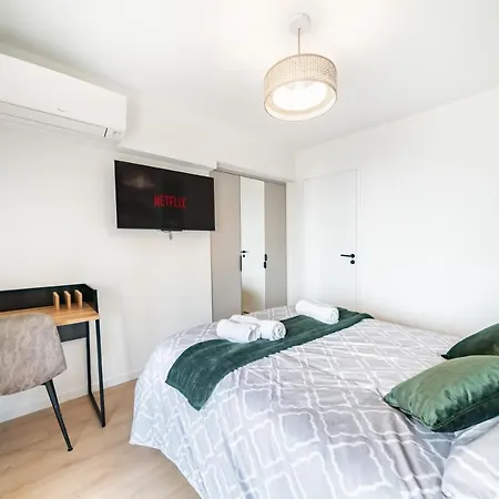 Apartment Baie De Monaco, Vue Mer, Terrasse, Parking Gratuit *